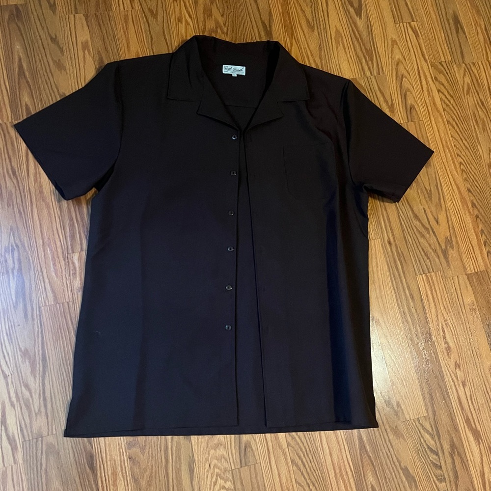 Men’s casual shirt sz XL